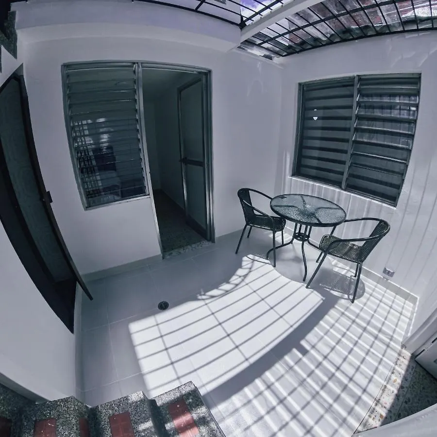 Alojamiento En Medellin Apartment