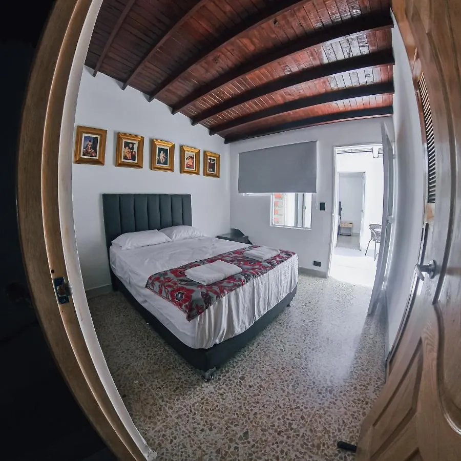 Apartment Alojamiento En Medellin Colombia